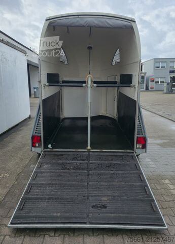 Horse transport trailer BÖCKMANN Master 2-Pferdeanhänger 2400 kg Aluboden