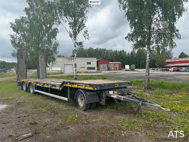 Remorcă pentru utilaje NC engineering cu acționare hidraulică b. NC engineering Machine trailer w/ hydraulic driving b