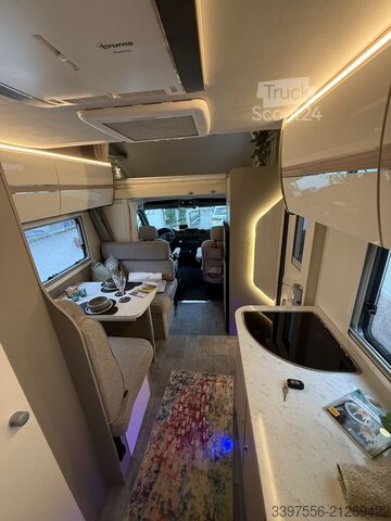 Avtodom z nadgradnjo (alkoven) Ahorn Camp Canada AD