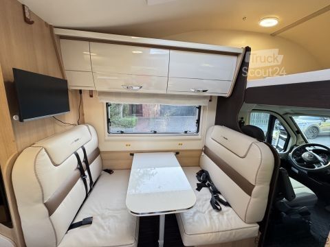 Alkoof camper Forster A 699 DVB Automatik - 6 Sitzplätze