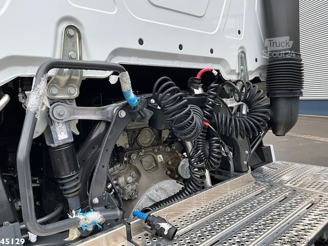 Standard-SZM Mercedes-Benz Arocs 2663 6x4 Euro 6 Trekker with PTO NEW AND ...