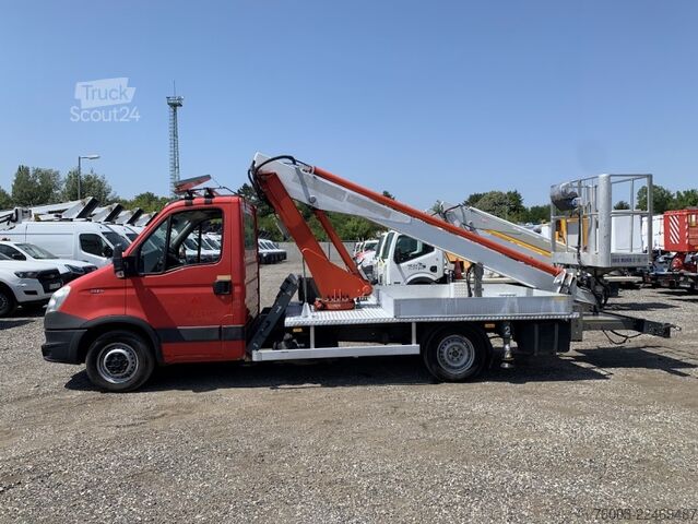 Skříňová dodávka Iveco Daily Multitel 160 ALU DS - 16m