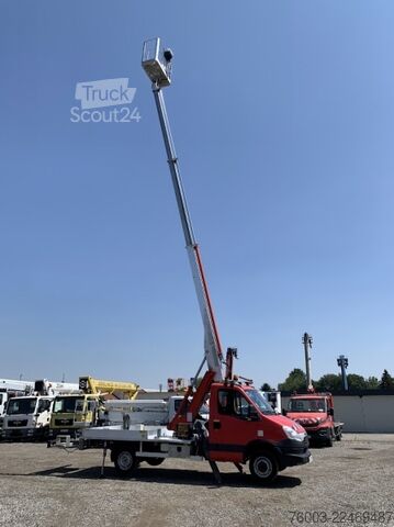 Skříňová dodávka Iveco Daily Multitel 160 ALU DS - 16m