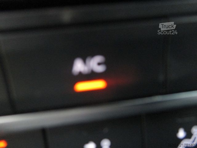 Panelinis furgonas OPEL Combo 1.5CDTI Klima Navi Tempomat Netto ¤5950,=