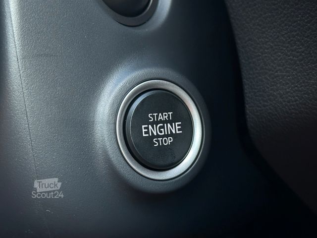 Furgone SKODA 1.0MPi Selection Climatronic SHZ PDC/H LM15"