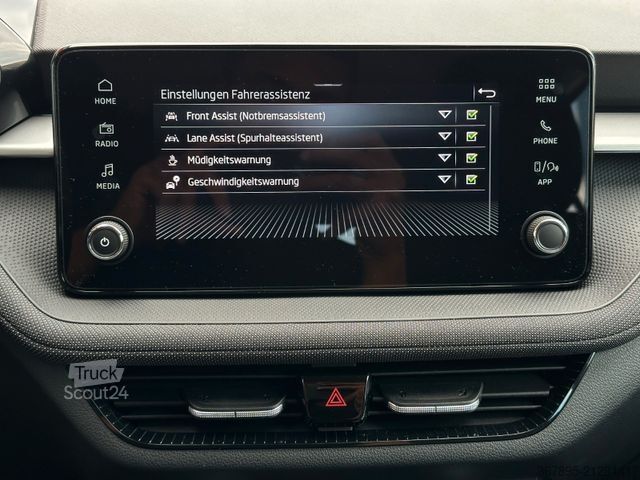 Furgone SKODA 1.0MPi Selection Climatronic SHZ PDC/H LM15"