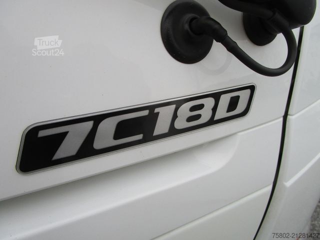 Car carrier van FUSO Canter 7C18 D*DOKA+KLIMA+Maschinentransporter*