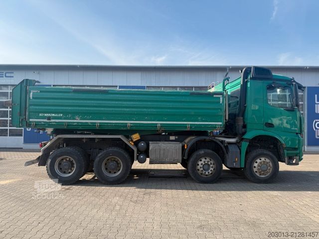 Camion-benne tricar MERCEDES-BENZ Arocs 4145 8X6 Kipper Schwarzmüller
