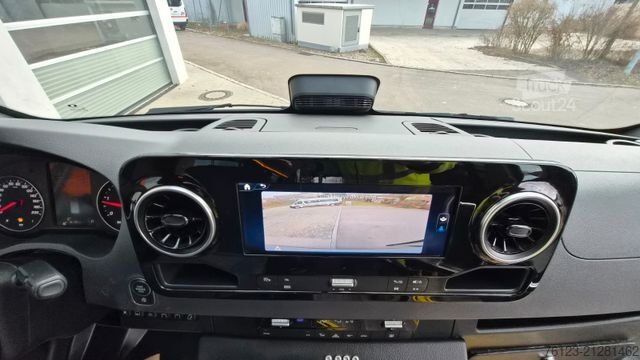 Minibus MERCEDES-BENZ Sprinter 517 Heckniederflur Vorlauffahrzeug