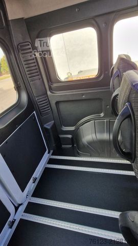 Minibus FIAT Opel Movano und Ducato Flexiboden 6 Schienen