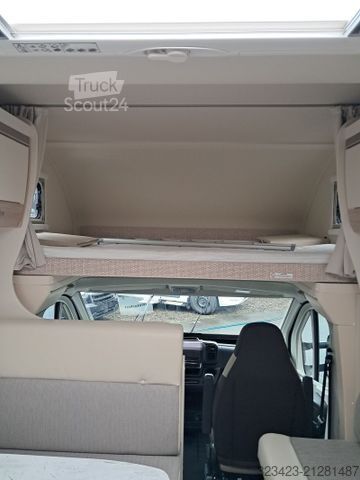 Avtodom z nadgradnjo (alkoven) EURAMOBIL Activa One AO 630 LS Markise + Fahrradträger