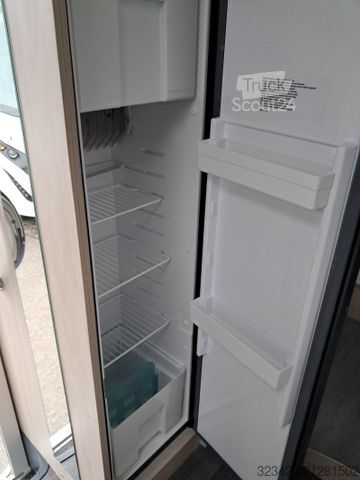 Caravana semiintegrada CHAUSSON Teilintegriert 727 GA Special Edition  Sat,Solar