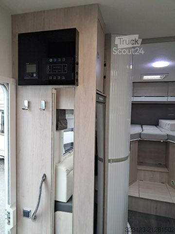 Caravana semiintegrada CHAUSSON Teilintegriert 727 GA Special Edition  Sat,Solar