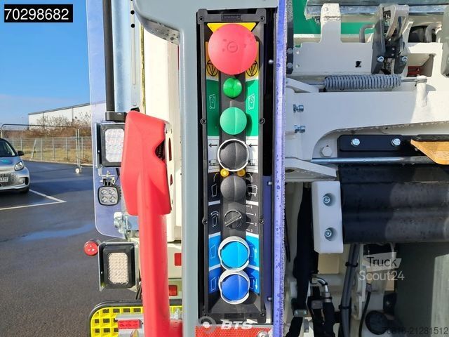 Camion à ordures DAF XD 340 6X2 FAN Day Cab - Olympus Hecklader 21W -