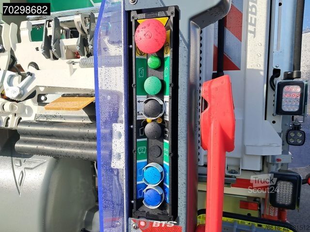 Camion à ordures DAF XD 340 6X2 FAN Day Cab - Olympus Hecklader 21W -