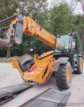 مناولة JCB 540-140