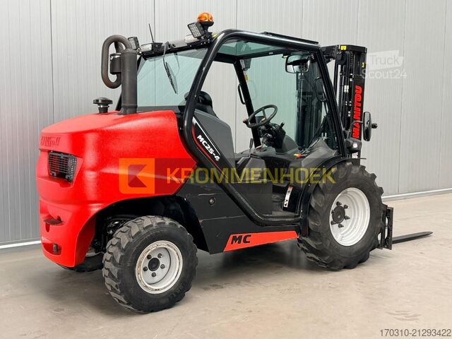 Stivuitor off-road Manitou MC 25-4