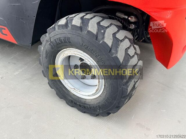 Stivuitor off-road Manitou MC 25-4