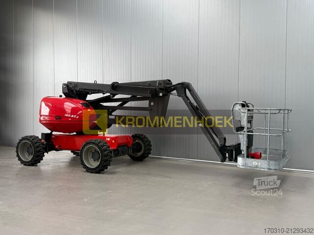 Platformă de lucru telescopică articulată Manitou 160 ATJ