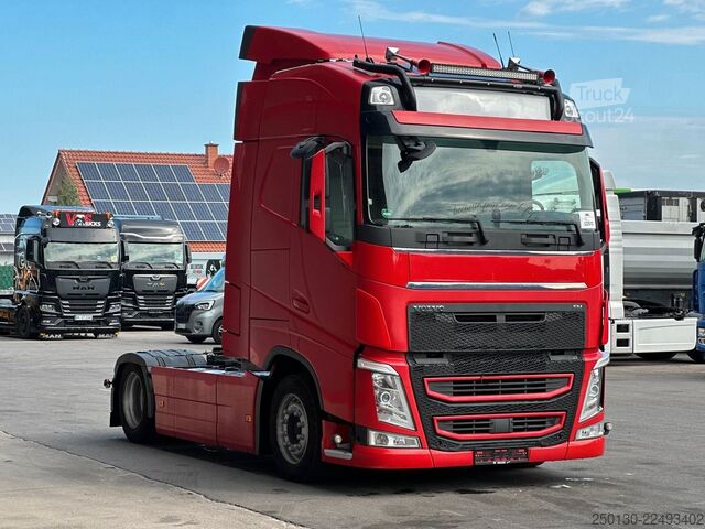 Ciągnik siodłowy typu volume VOLVO FH 500 4x2 LL Hubsattel