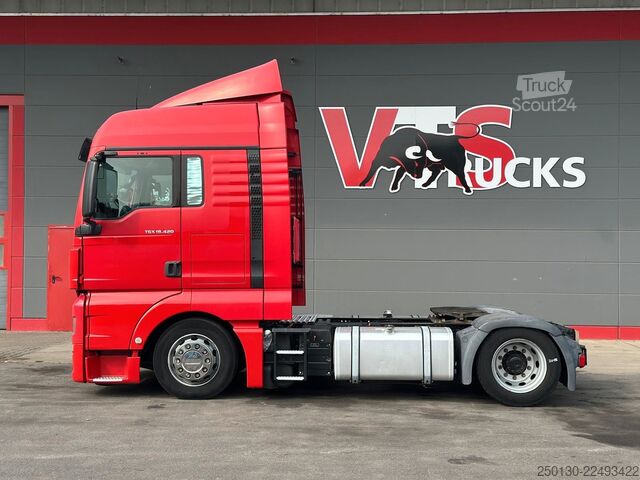 Ciągnik siodłowy typu volume MAN TGX 18.420 4x2 LL Low-Liner Retarder LDW AEBS