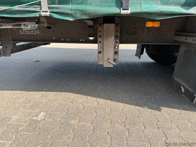 Отворено полуремарке с брезент SCHMITZ CARGOBULL SCB*S3T MegaTrailer Curtainsider Edscha