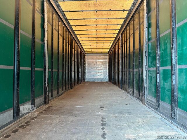 Naczepa otwarta z plandeką SCHMITZ CARGOBULL SCB*S3T MegaTrailer Curtainsider Edscha