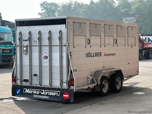 Przyczepa samochodowa BLOMERT V35  Tandem Viehtransport Anhänger  ALU