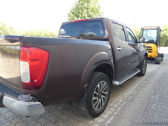  NISSAN Navara