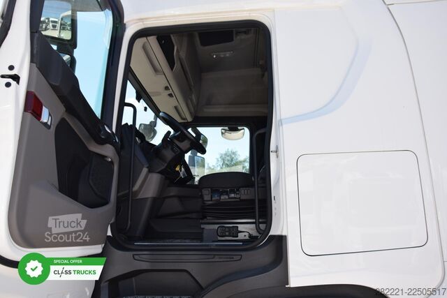 Vakio vetoauto SCANIA R450 CR20H Retarder ACC ADAS Package