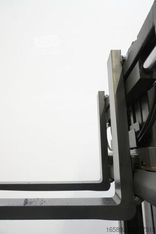 Gabelstapler Linde H 30 D 1202