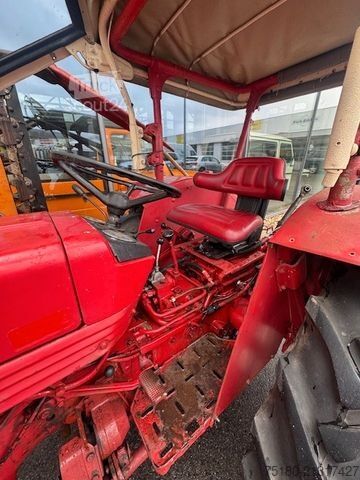 Traktors IHC 353 Schlepper Traktor H- Kennzeichen Frontlader