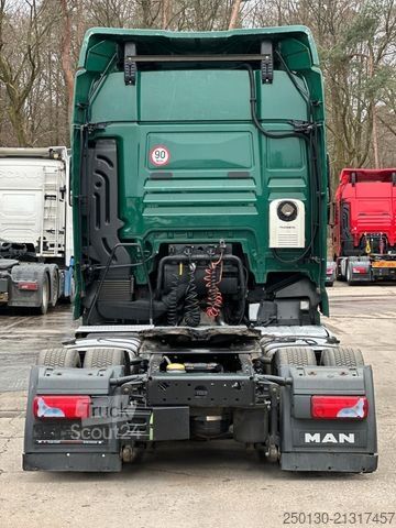 Volume trekker MAN TG3 18.460 4x2 LLS-U Retarder / ACC / 2 Tanks