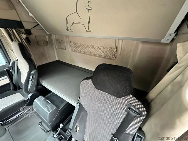 Volume trekker MAN TG3 18.460 4x2 LLS-U Retarder / ACC / 2 Tanks