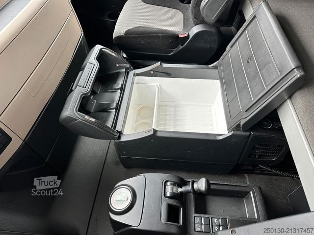 Volume trekker MAN TG3 18.460 4x2 LLS-U Retarder / ACC / 2 Tanks