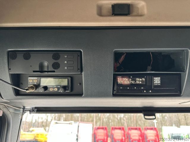 Volume trekker MAN TG3 18.460 4x2 LLS-U Retarder / ACC / 2 Tanks