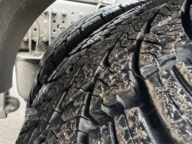 Wissellaadbak vrachtwagen MERCEDES-BENZ School-Truck/Fahrschule/Actros2540/ExBW/6x2/88TK