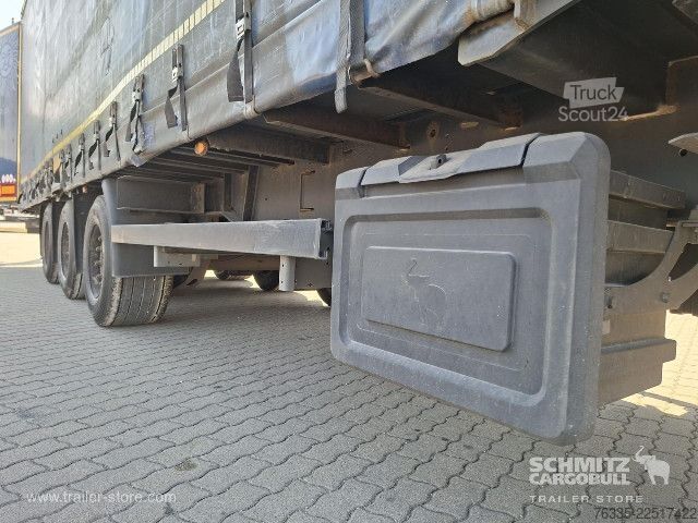 Open oplegger met zeil Kögel Curtainsider Mega