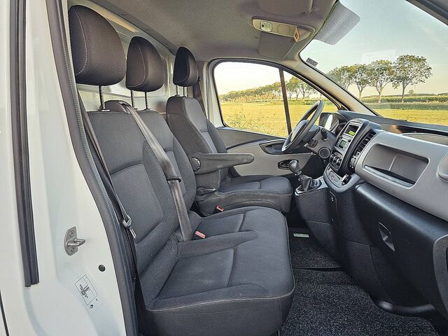 Karavan z visoko streho RENAULT TRAFIC 1.6 DCI