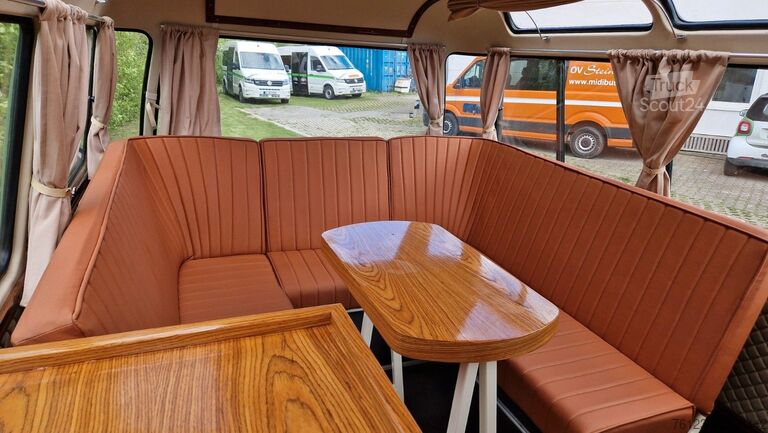 Mikroautobuss MERCEDES-BENZ Vorgänger Sprinter O 319 Samba mit Faltdach AC