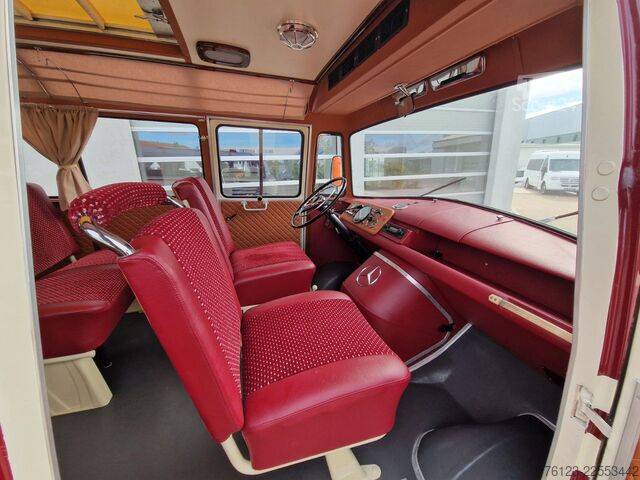 Mikroautobuss MERCEDES-BENZ Vorgänger Sprinter O 319 Samba mit Faltdach AC