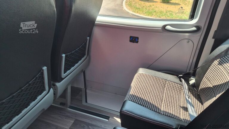 Mikroautobuss IVECO 2x Daily 70 Lagerfahrzeug Ferqui Sunrise 2,5 m B
