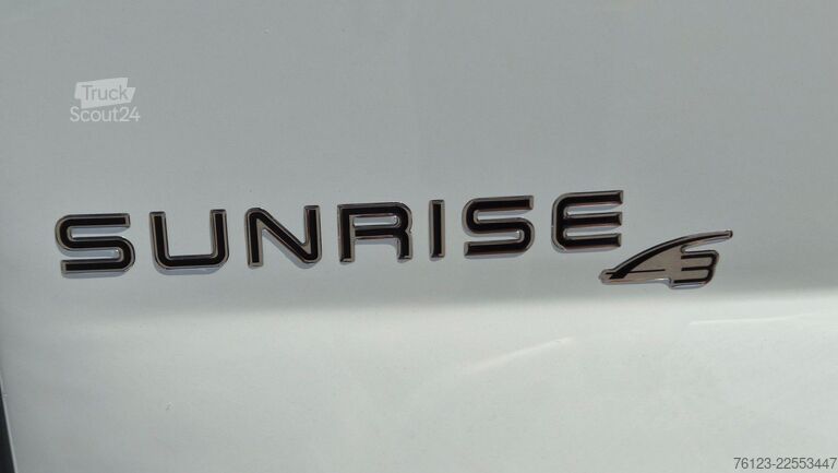 Mikroautobuss IVECO 2x Daily 70 Lagerfahrzeug Ferqui Sunrise 2,5 m B