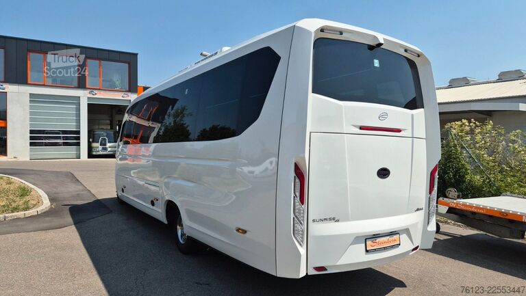 Mikroautobuss IVECO 2x Daily 70 Lagerfahrzeug Ferqui Sunrise 2,5 m B