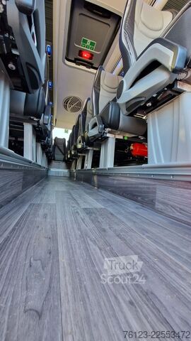 Mikroautobuss MERCEDES-BENZ 519 Sunset S 4 Ferqui Chasis 907 Vorlauffahrzeug
