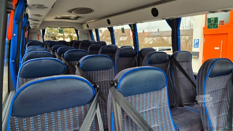 Minibusz IVECO Daily 70 Ferqui Sunrise 34 Plätze COC