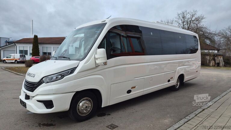 Minibusz IVECO Daily 70 Ferqui Sunrise 34 Plätze COC