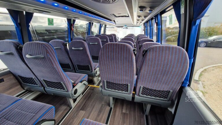 Minibusz IVECO Daily 70 Ferqui Sunrise 34 Plätze COC