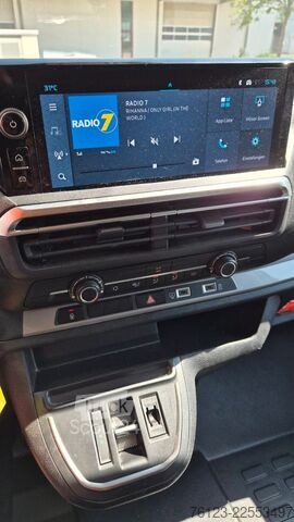 Minibüs Citroën SpaceTourer Opel Zafira Plus M 9 Sitzer