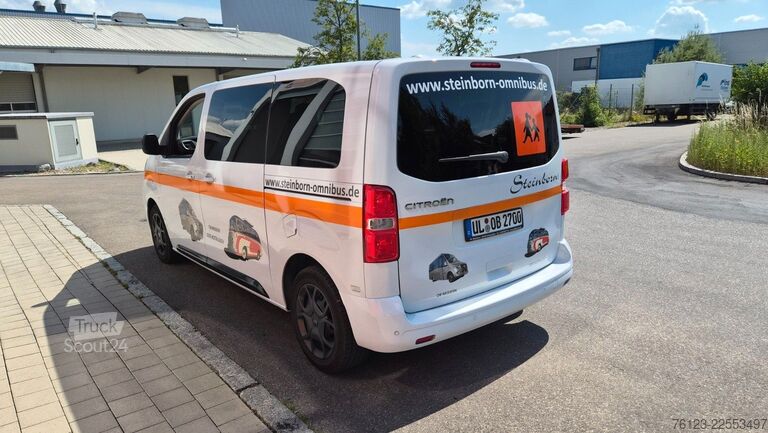 Minibüs Citroën SpaceTourer Opel Zafira Plus M 9 Sitzer